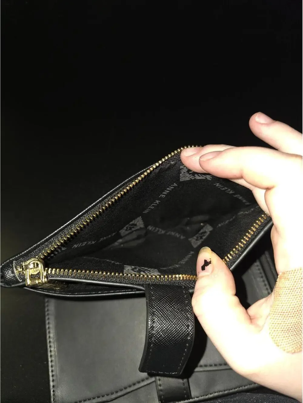 Anne Klein loved used